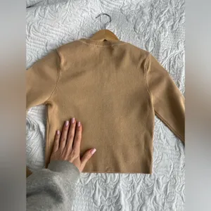 ZARA CAMEL KNIT CROPPED SWEATER M thumbnail 5