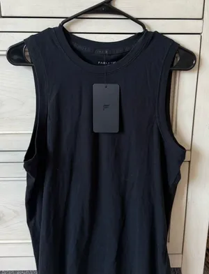 Fabletics Black Muscle Tee thumbnail 1