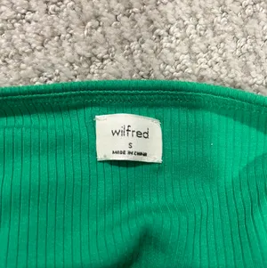 Green Crop Top thumbnail 2