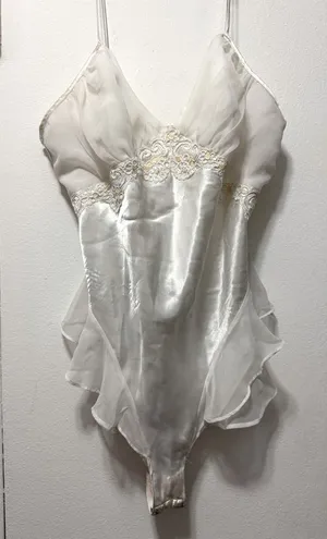 Victoria’s Secret Vintage Gold Label Teddy Ivory Lace Sequins Bodysuit Fairy thumbnail 1