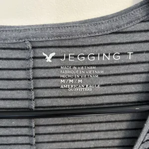 American Eagle AE‎ Women's Jegging T 3/4 Sleeves Gray Striped Casual Size Medium thumbnail 5