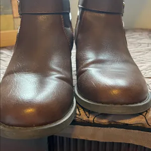 Women's Tall Brown Buckle Riding Boots with Side Zip thumbnail 4