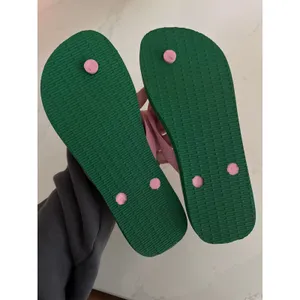 HAVIANAS X FARM RIO Thong Sandals in Green Size 9/10 thumbnail 4