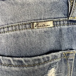 Kancan Jeans Womens 5/26 Light Wash Mid Rise Distressed Destroyed Tapered Denim thumbnail 8