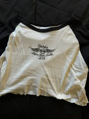 Brandy Melville Long Sleeve Crop Top thumbnail 1