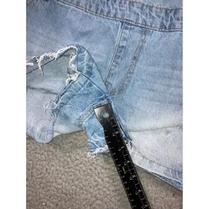 Denim Shorts Overalls Women M 10 Light Wash Distressed Raw Hem Shortalls Y2K 90s thumbnail 4