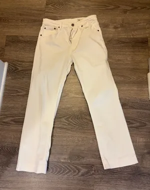 Zara Women's Slim Straight Jeans in Cream thumbnail 1
