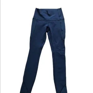 Lululemon Make A Move Navy Tights Side & Back Zip Pocket Size 6 thumbnail 2
