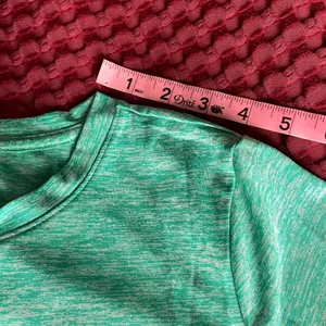 Under Armour HeatGear Women’s Loose Fit Long Sleeve Athletic Shirt Green Size S thumbnail 8