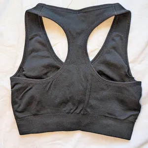 NWOTS Gymshark Lift Contour Seamless Sports Bra Womens Small Black thumbnail 2