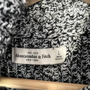 Abercrombie &‎ Fitch black white knit turtleneck sweater women's size large thumbnail 3