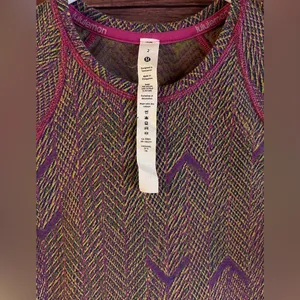 Lululemon Swiftly Tech Long Sleeve 2.0 Chevron Herringbone Magenta Purple Size 2 thumbnail 5