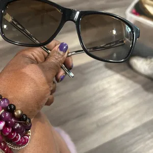 Tory Burch Black Sunglasses with Tortoiseshell Temples includes Tory Burch case thumbnail 13