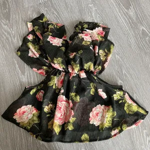 Kimchi Blue Top Womens Extra Small Floral Cropped Off The Shoulder With Straps thumbnail 5