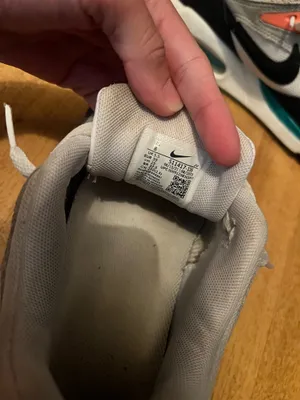 Nike Shoes thumbnail 4