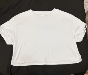vs pink crop top thumbnail 1