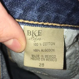 BKE 28 straight leg denim normcore basics beachy capris thumbnail 3