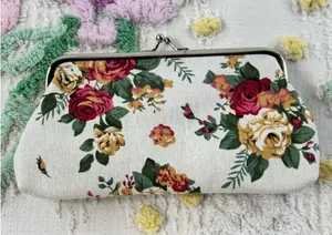 Home-X Floral‎ Tapestry Kiss Lock Clutch Bag Cream Red Yellow Rose SKU 65888 thumbnail 1