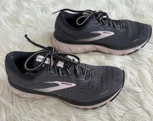 Brooks Ghost 13 Women's Running‎ Shoes Gray Pink Size 9 Athletic Sneaker thumbnail 1