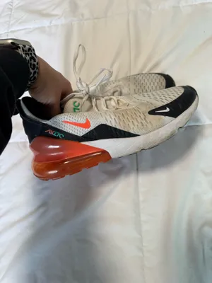 Nike Sneakers thumbnail 5
