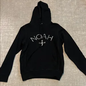 Noah Zebra core logo hoodie Black thumbnail 1
