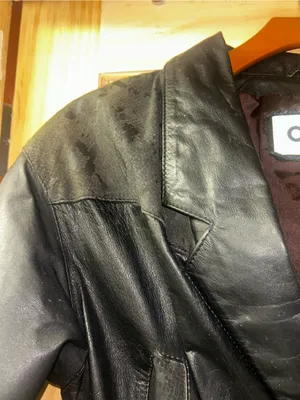 Women's 80’s VTG Black Leather Cropped Belted Jacket Size M thumbnail 7