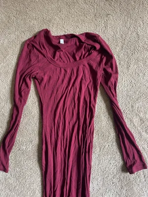 Floor length long sleeve dress Red thumbnail 5