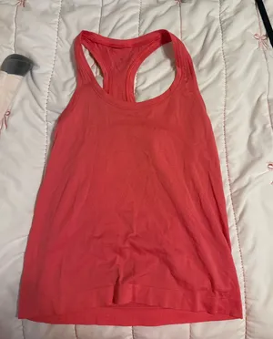 Lululemon Tank thumbnail 1