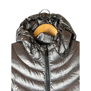 Andrew Marc Puffer Jacket Women Medium Pewter Lightweight Packable Down Hooded‎ thumbnail 3