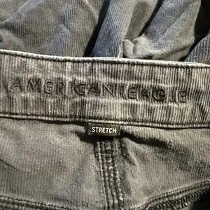 American Eagle Women’s‎ Corduroy Pants 16 Flare Button Fly thumbnail 3
