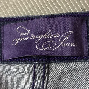 NYDJ Not Your Daughter's Jeans Dark Wash Raw Fray Hem Flare Jeans petite Sz 10P thumbnail 2