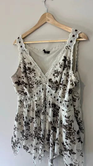 Vintage Y2K Brown Floral Fairy Grunge Hanky Hem Lace Tank Top Large thumbnail 3