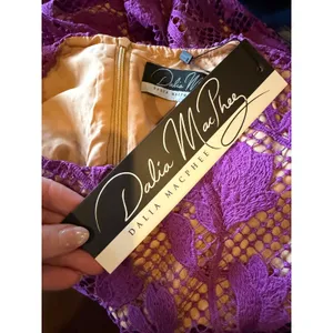 Dalia MacPhee Lace Midi Dress Women Medium Purple NWT Floral Guipure Lace‎ Party thumbnail 10