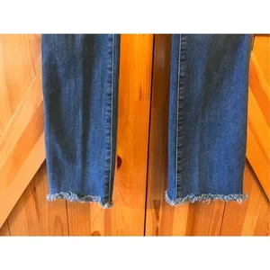 Free People, distressed jeans, size 25 ￼(1665) thumbnail 2