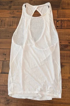 LULU 🍋 Racerback Tank Top‎ thumbnail 1
