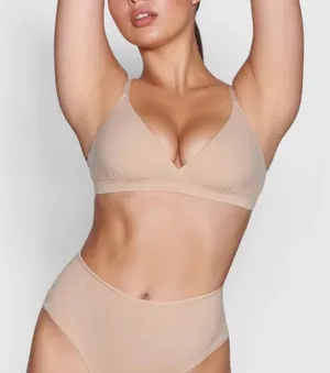 SKIMS Fits Everybody Crossover Bralette Mica Clay Tan Size Small NWT‎ thumbnail 1