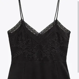 Nwt Zara Embroidered Mini Dress Size M thumbnail 2