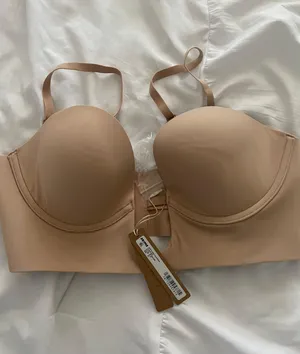 SKIMS deep plunge shape wear plunge bra thumbnail 4