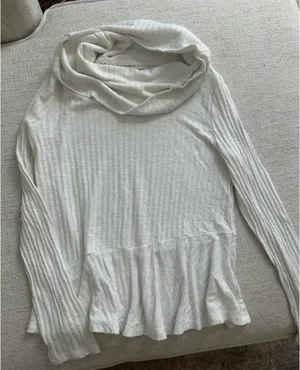 Anthropologie Sweater thumbnail 1