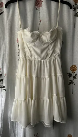 Lucy in the Sky White Cocktail Dress thumbnail 1