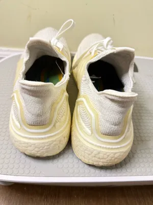 adidas UltraBoost Women’s Sneakers Shoes Size 10 thumbnail 3