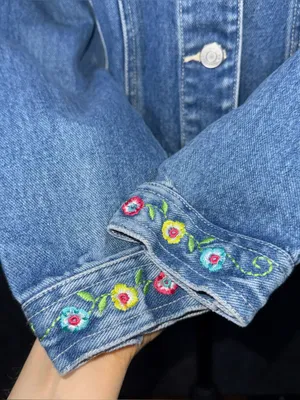 Vintage Denim Jacket Womens Small Floral Embroidery Boho Cottagecore 90s y2k thumbnail 4
