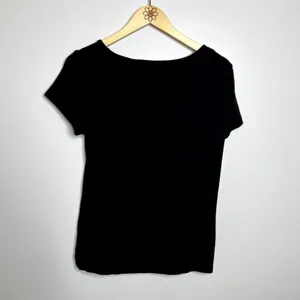 Old Navy Eyelet Black Short Sleeve Top thumbnail 5