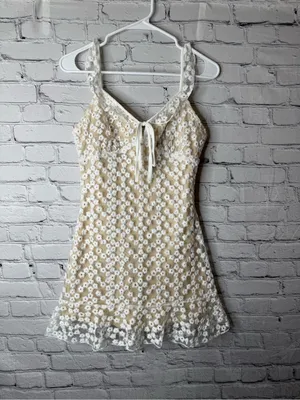 Lulus Charmaine white Floral Lace Mini Dress XS thumbnail 2