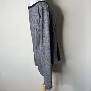 Lululemon Heathered Black Awesome Henley thumbnail 5