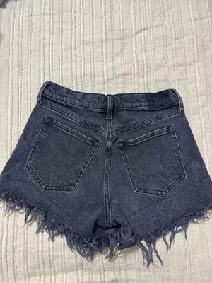Abercrombie & Fitch The 90s Relaxed Cutoff Short High Rise thumbnail 3