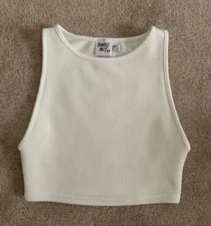 Princess Polly Crop Top thumbnail 2