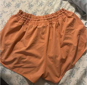 Lululemon Hotty Hot 2.5" thumbnail 2