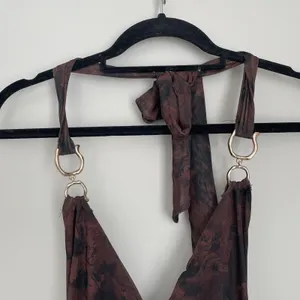 Urban Outfitters Size S Brown V Neck Y2K Dress Waterfall Boho Flowy Mini thumbnail 4