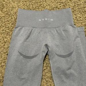 NVGTN leggings thumbnail 4